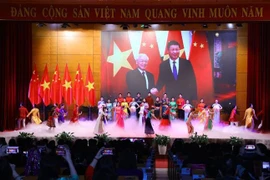 Second friendship exchange between Vietnamese, Chinese fronts held in Ha Long