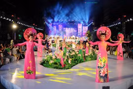Ao dai festival to take place throughout March in HCM City