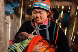 Maternal, child health care - Evidence of ensuring human rights in Vietnam