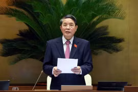 NA Vice Chairman Nguyen Duc Hai directs the morning session (Photo: VNA)