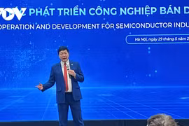 VINASA Founding Council Chairman Truong Gia Binh speaks at the event (Photo: VOV)