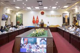 At the workking session between Binh Thuan leaders and the MARD delegation. (Photo: VNA)
