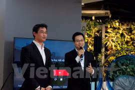 WEF leader joins in exchange with young Vietnamese
