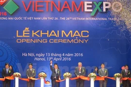 Vietnam Expo 2016 opens in Hanoi