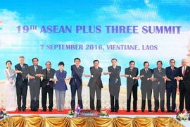 ASEAN+3 leaders vow to promote sustainable development 