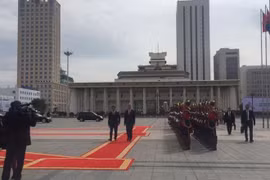 Singaporean PM visits Mongolia to explore energy market
