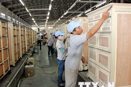 Vietnam, EU reach agreement on timber export market 