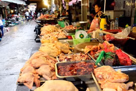 Hanoi unveils hotlines for food safety-related feedback