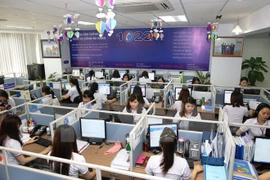 Da Nang unveils new hotline for public feedback