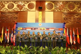 ASEAN chiefs of defence forces meet in Vientiane