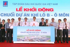 Prime Minister kicks off PetroVietnam’s gas projects 