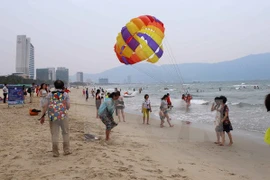 Tourist volumes to soar over holiday