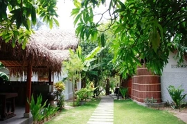 An Bang Seaside Village wins award 