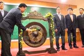 Hanoi Stock Exchange celebrates post-Tet opening