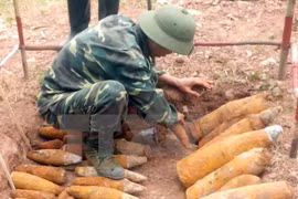 US organisation aids UXO clearance project in Quang Binh
