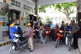 Fuel prices unchanged after nine cuts in a row