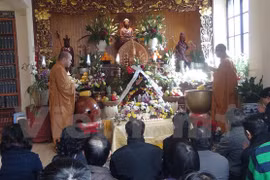 Requiem for Vietnamese fallen soldiers held in France 