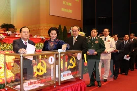 Party Congress conducts voting on Central Committee members 
