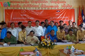 Burial service for Vietnamese fallen soldiers in Laos 