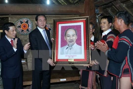 President attends ethnic groups’ cultural day 