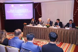 Party General Secretary and State President To Lam meets with members of Vietnam Innovation Network in US (Photo: VNA)