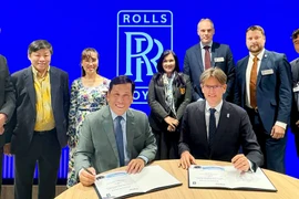 Vietjet, Rolls-Royce sign deal on engine supply, technical services (Photo: baolamdong.vn)
