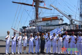 Sailing ship 286-Le Quy Don arrives in Indonesia (Photo: VNA)