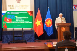 Get-together honors Russian experts - loyal friends of Vietnam
