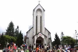 Sa Pa: how to keep its charm as "City in the fog"