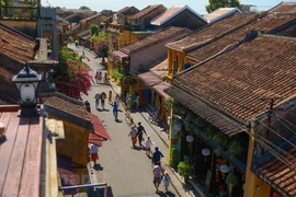 Mechanisms needed to manage heritage urban areas: insiders