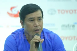 Becamex Binh Duong Coach Nguyen Thanh Son at a press briefing (Photo: VNA)