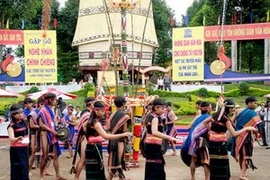 Exhibition of Central Highlands culture opens 