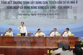 Prime Minister Nguyen Tan Dung speaks at the conference (Source: VNA)