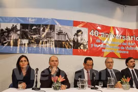 Representatives from the Argentine Lower House as well as ambassadors representing India, Malaysia, Indonesia, the Philippines and NicaraguaA ceremony attended the ceremony in Buenos Aires, Argentina. (Photo: VNA)