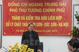 Deputy Prime Minister Hoang Trung Hai speaks at the session (Photo: VNA)