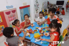 Children at the Nursery School No.10 in District 5, Ho Chi Minh City (Photo: VNA)