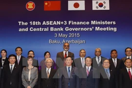 Officials at the AFMGM+3 pose for a photo (Photo: Yonhap/VNA)