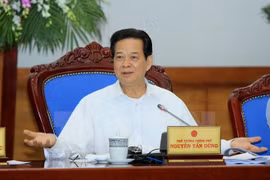Prime Minister Nguyen Tan Dung speaks at the meeting (Source: VNA)