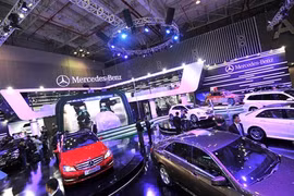 The success of the recent Viet Nam Motor Show 2014 which ended late last month and witnessed record sales, with 560 contracts signed, will also contribute to overall car imports this month (Photo: autopro)