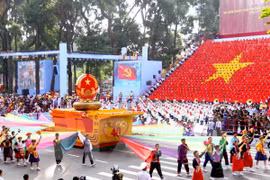 The parade by the army, police and people showcases the nation’s united aspirations for peace and prosperity (Photo: VNA)