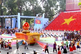 The parade by the army, police and people showcases the nation’s united aspirations for peace and prosperity (Photo: VNA)