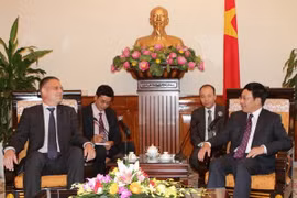 Deputy Prime Minister and Foreign Minister Pham Binh Minh and German State Secretary Markus Ederer (Source: VNA)