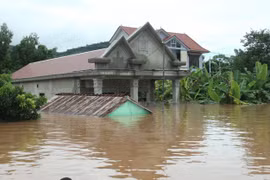 Lao Bao town in central Quang Tri province in a serious flood. (Photo: VNA)