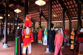 Silk products made by Duy Xuan Village artists on display (File Photo)