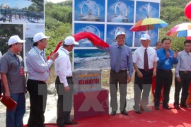 Ceremony to launch the construction on Gac Ma memorial park. (Photo: VNA)