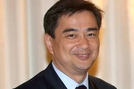 Thai PM hails ties with Vietnam, prospects for ASEAN cooperation 