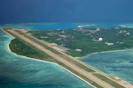 An island of Hoang Sa archipelago (Source: Defence update)