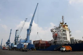 Containers at Sai Gon port. (Photo: VNA)