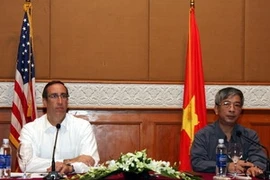 Vietnam, US hold defence policy dialogue 
