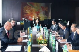 Scene at a meeting between Vietnamese delegation and a group of Slovak attorneys. Photo: VNA